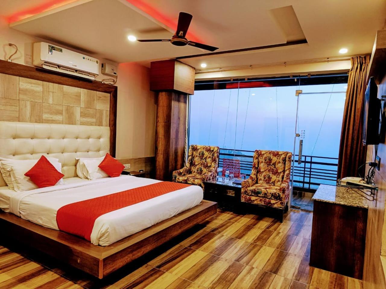 King Castle Mcleodganj-Centrally Heated And Air Cooled- Near Mall Road - Free Parking Dharamshala Esterno foto