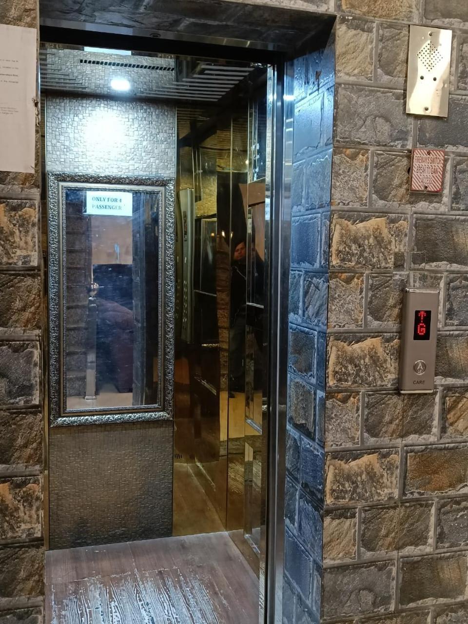 King Castle Mcleodganj-Centrally Heated And Air Cooled- Near Mall Road - Free Parking Dharamshala Esterno foto