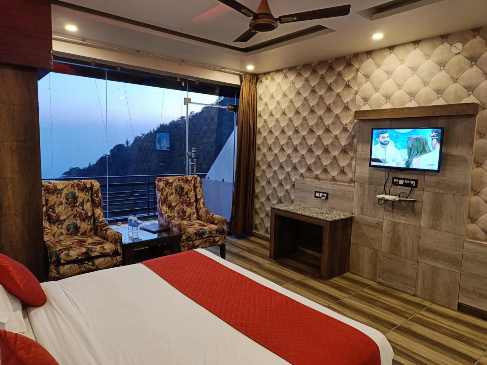 King Castle Mcleodganj-Centrally Heated And Air Cooled- Near Mall Road - Free Parking Dharamshala Esterno foto