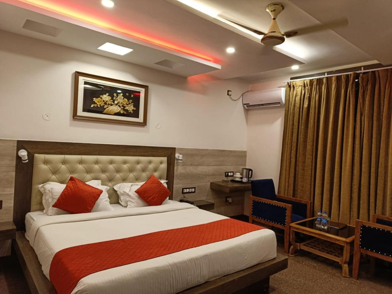 King Castle Mcleodganj-Centrally Heated And Air Cooled- Near Mall Road - Free Parking Dharamshala Esterno foto